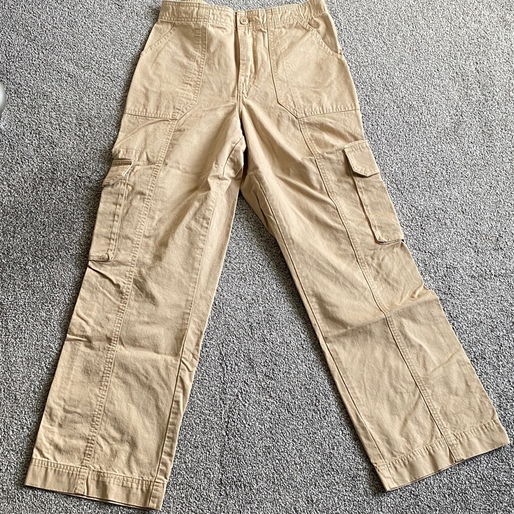 Women’s Tan Cargo Pants